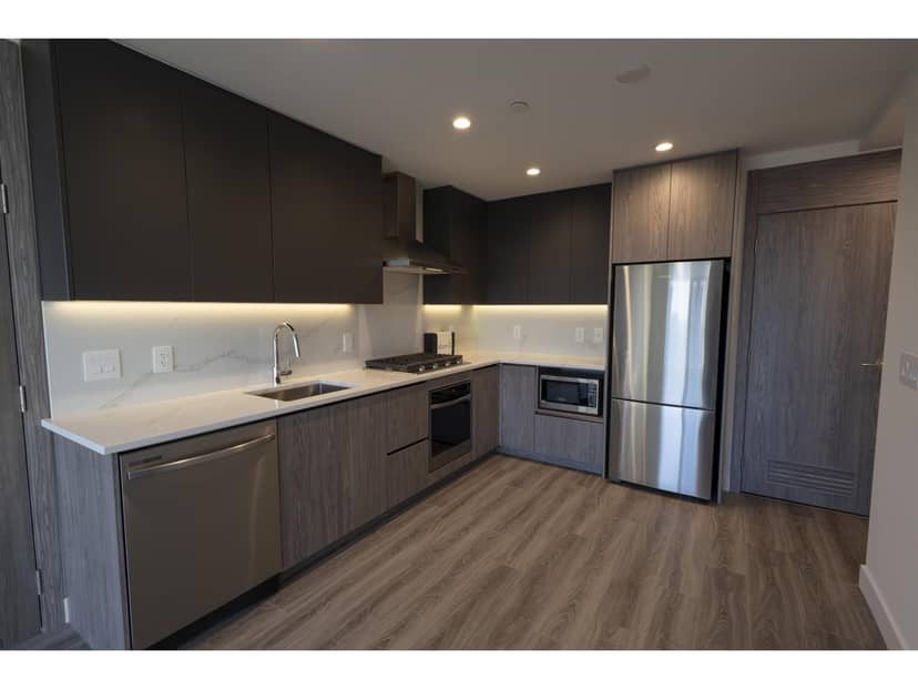 3506 10750 135A STREET, Surrey, photo 5