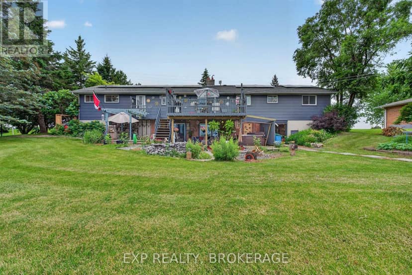 1664 Wallbridge Loyalist Road — photo 37 of 40