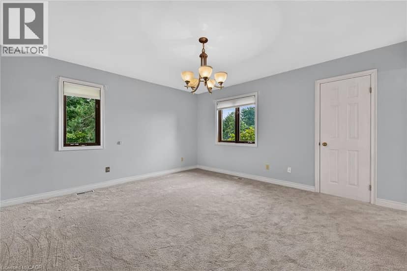 7011 DICKENSON Road E — photo 25 of 40