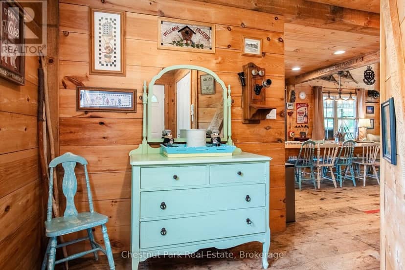 102 Sherwood Acres Drive — photo 23 of 40