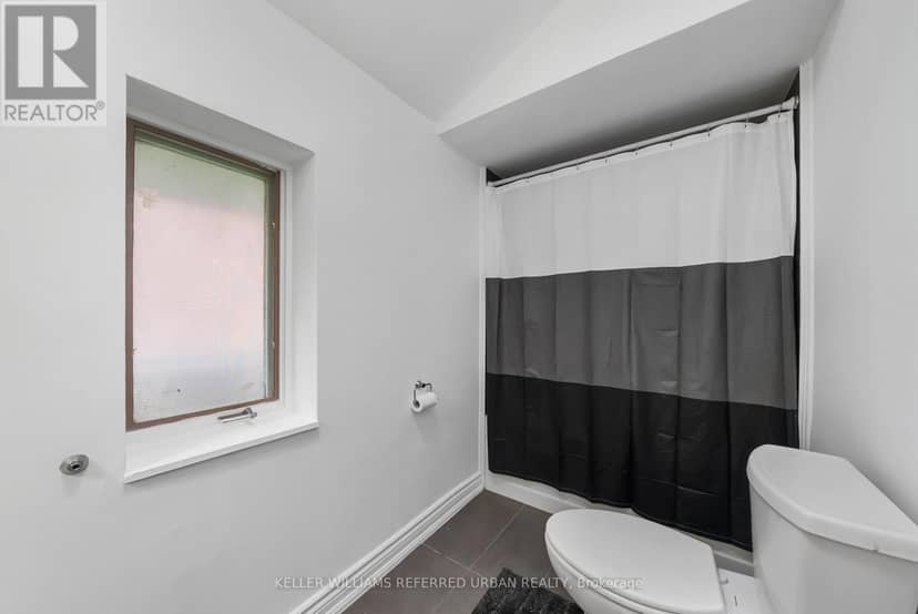 63 Roosevelt Drive — photo 22 of 39