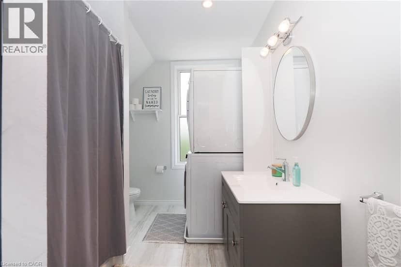 19 DOUGLAS Street — photo 28 of 40