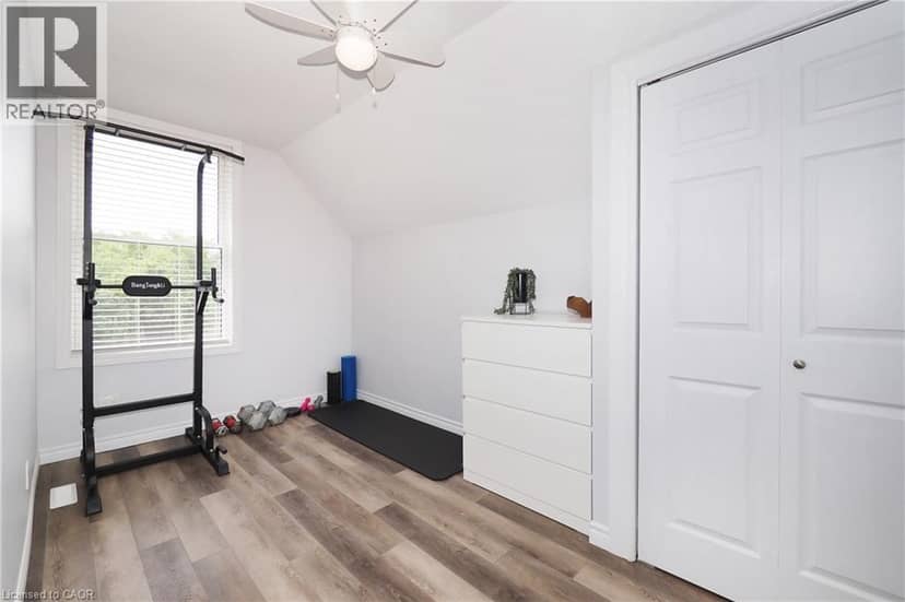 19 DOUGLAS Street — photo 27 of 40