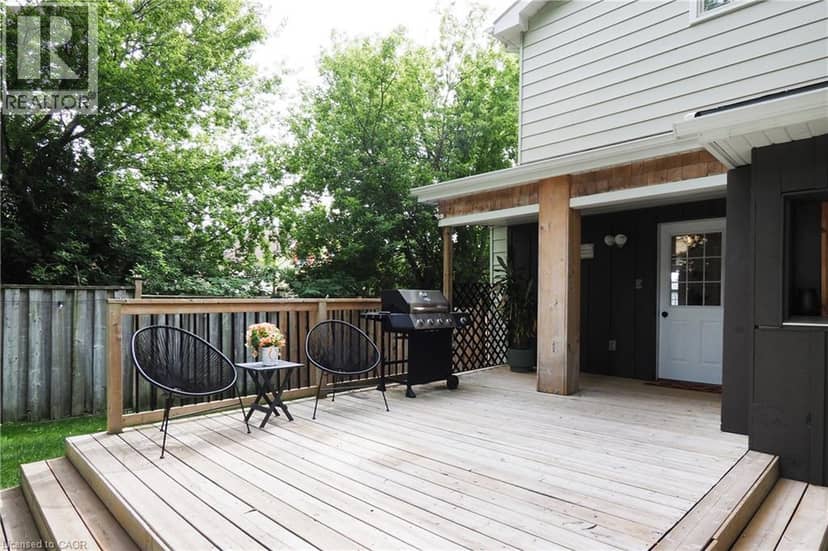 19 DOUGLAS Street — photo 38 of 40