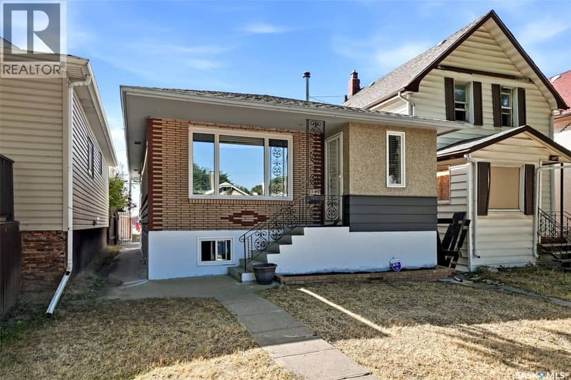 1321 Victoria AVENUE, Regina, photo 2