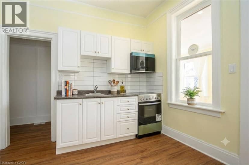 10 SHANLEY Street — photo 17 of 36