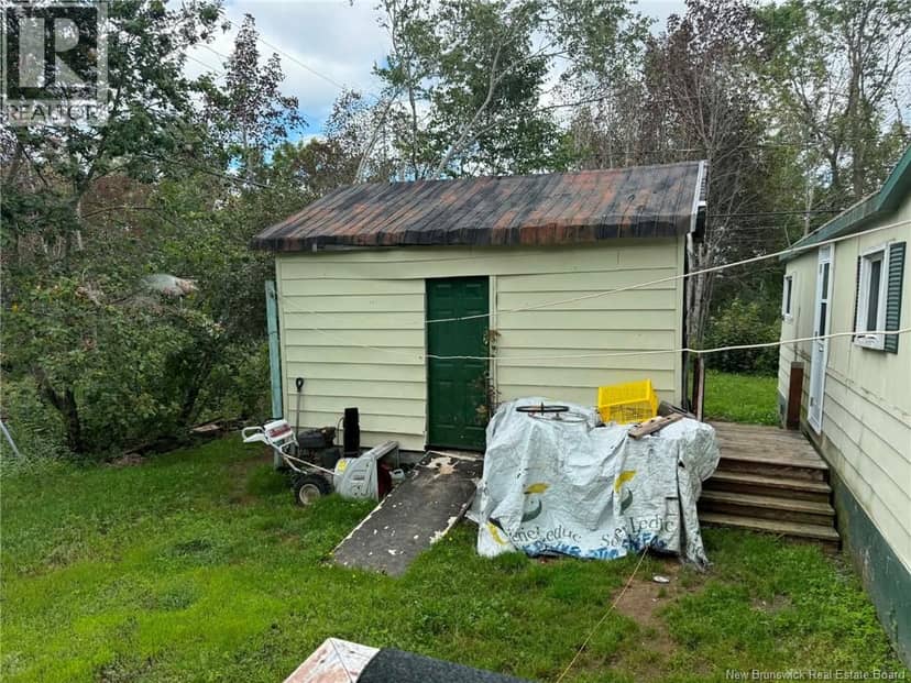 37 Bradd Street — photo 11 of 11