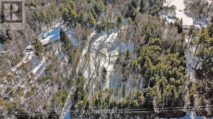 4035 Aurora Road — photo 14 of 40