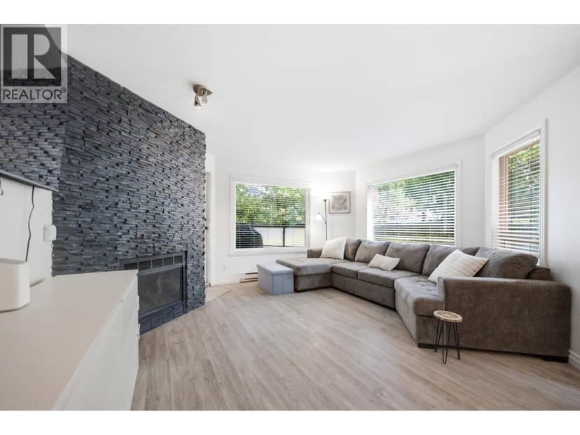 101 175 W 4TH STREET, North Vancouver, photo 5
