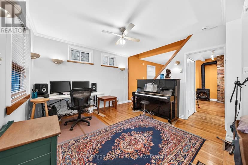 19 Walter Street — photo 15 of 40