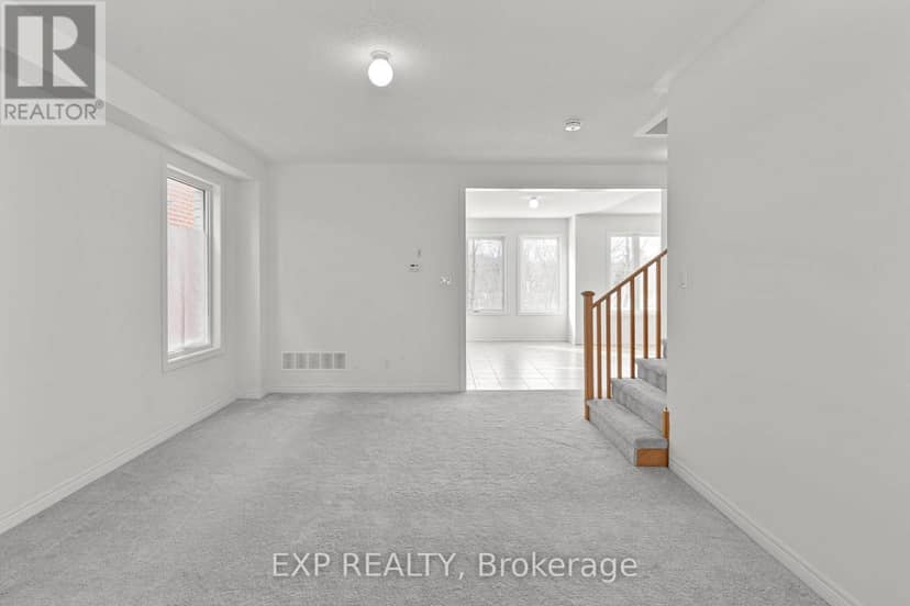 52 Baycroft Boulevard — photo 4 of 21