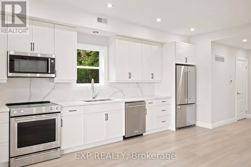 129 St George Street — photo 4 of 37