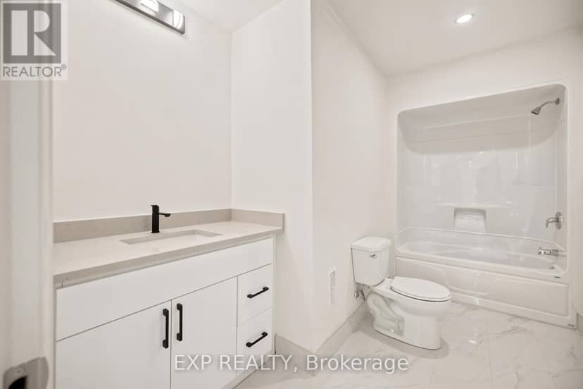 129 St George Street — photo 33 of 37