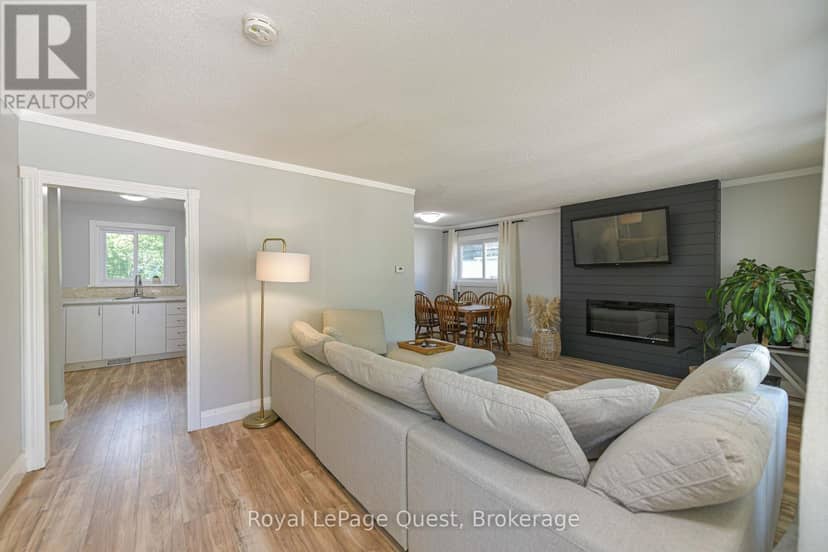 401 Mississaga Street W — photo 7 of 40