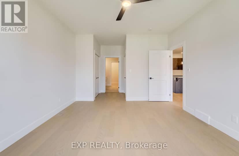 202 - 12 Washington Street — photo 12 of 22