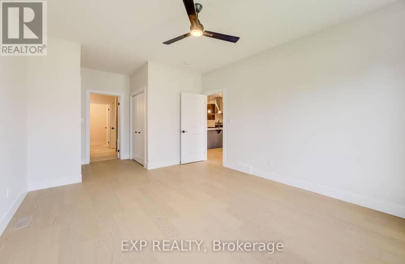 202 - 12 Washington Street — photo 10 of 22