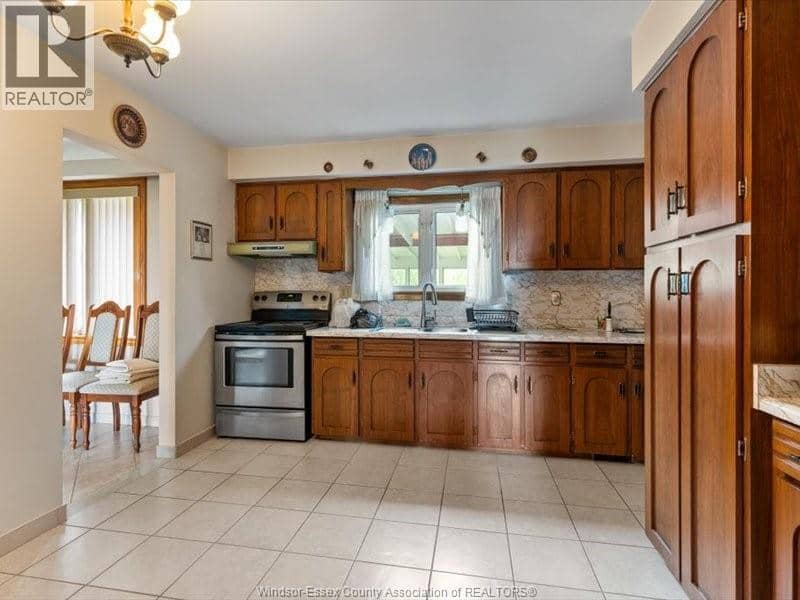 3325 Baseline Road — photo 7 of 19