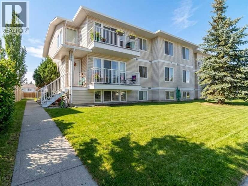 302, 605 19 Street SE, High River
