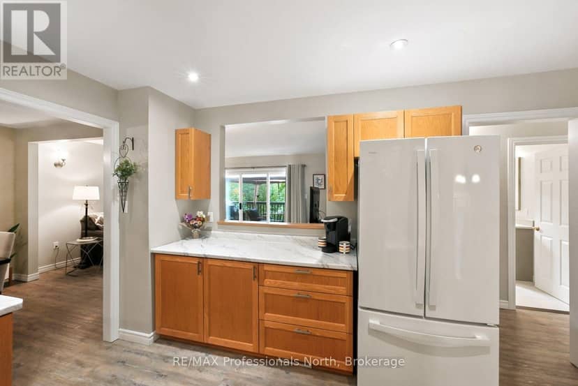 202 Sunnyside Street — photo 12 of 40