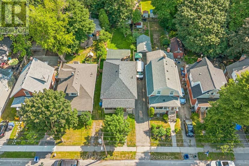 22 Boult Avenue — photo 3 of 40