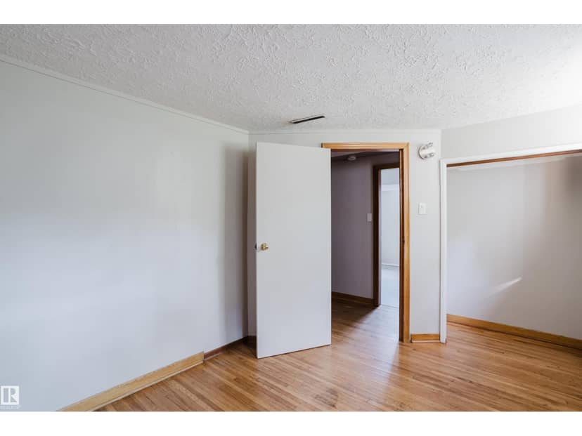 12811 117 AV NW — photo 34 of 40