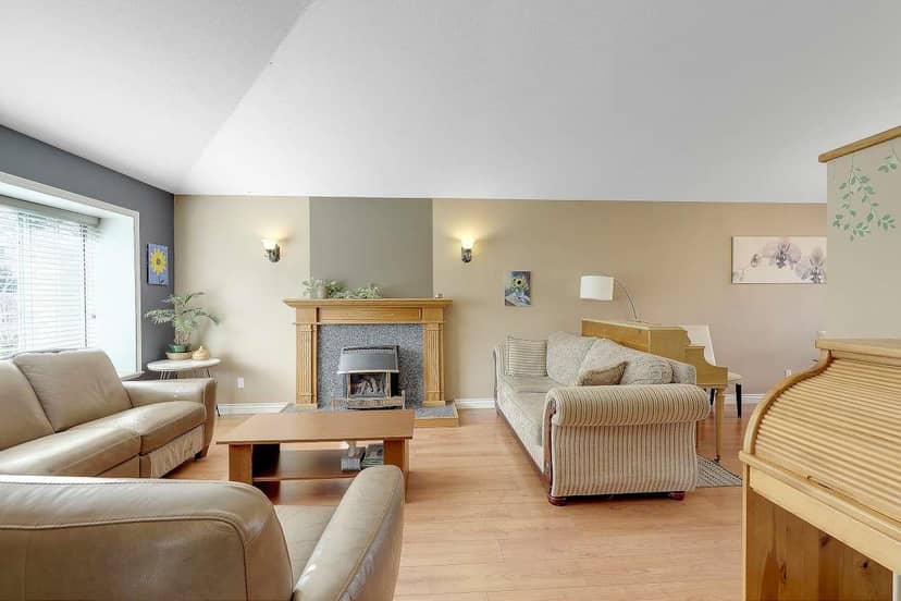9312 163 STREET, Surrey, photo 2