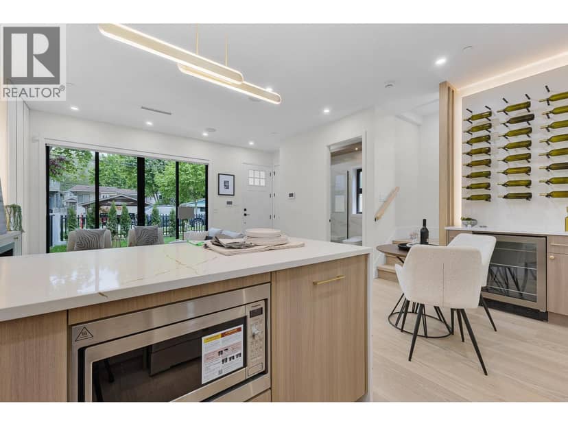 1 182 ONTARIO PLACE, Vancouver, photo 7