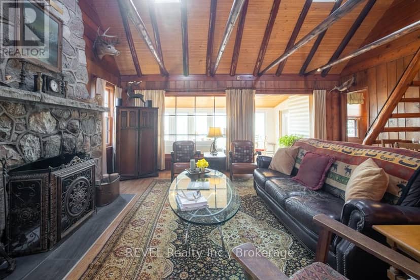 11211 Harbourview Road — photo 17 of 40