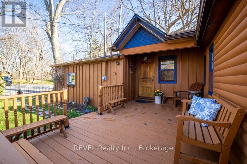 11211 Harbourview Road — photo 11 of 40
