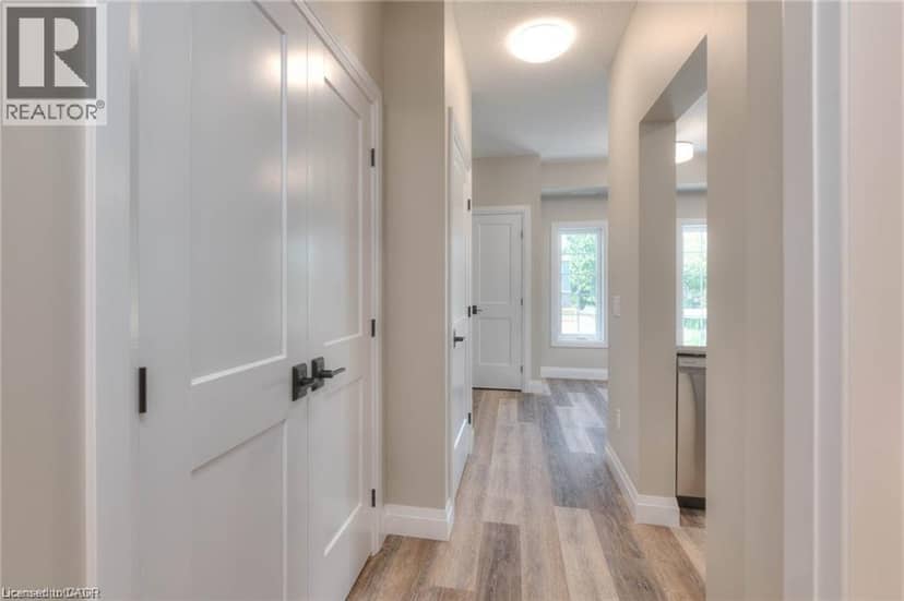33 MURRAY Court Unit# 5 — photo 8 of 28