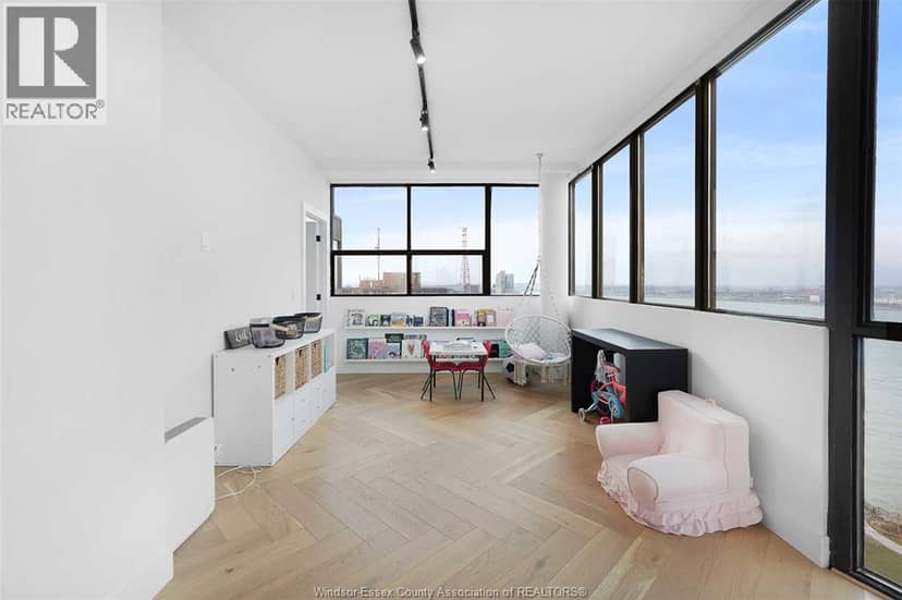 515 RIVERSIDE DRIVE West Unit# 1701 — photo 21 of 40