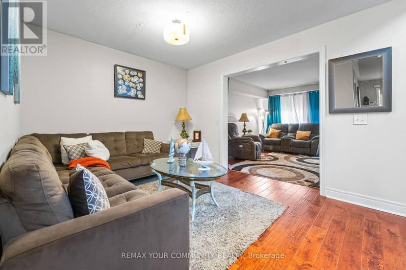 164 Dewell Crescent — photo 9 of 39