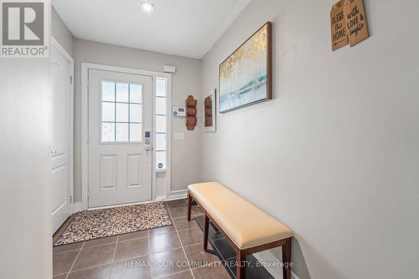 164 Dewell Crescent — photo 7 of 39