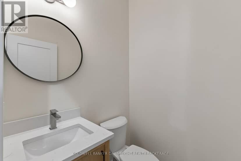 117 James Street — photo 10 of 38