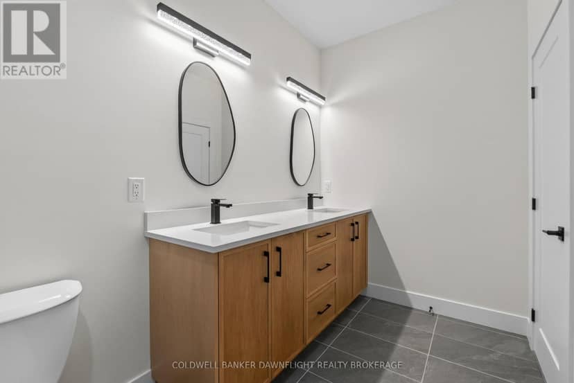 117 James Street — photo 17 of 38
