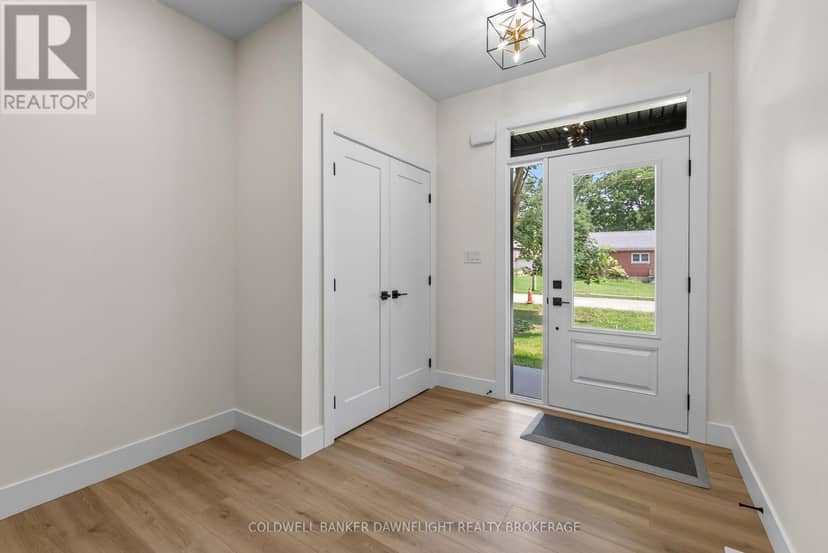 117 James Street, North Middlesex, photo 3