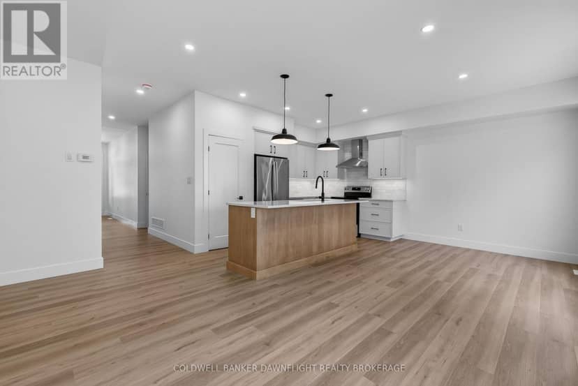 117 James Street, North Middlesex, photo 5