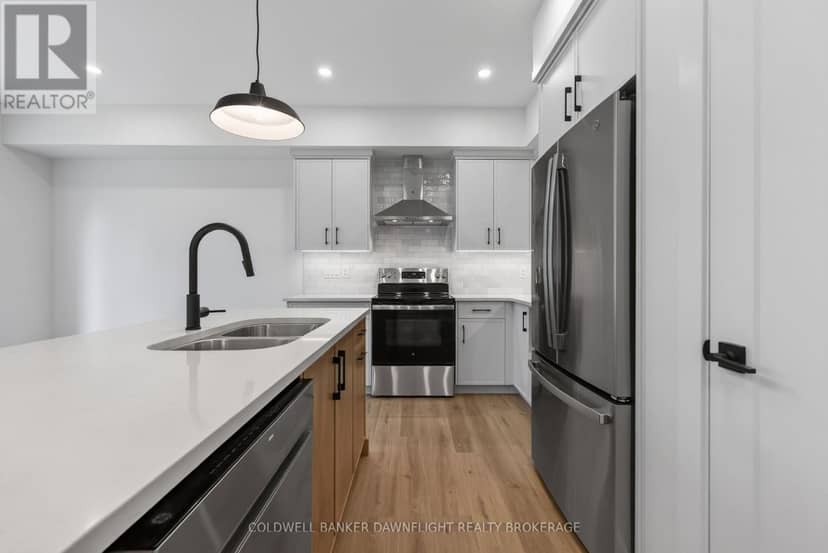 119 James Street — photo 8 of 39