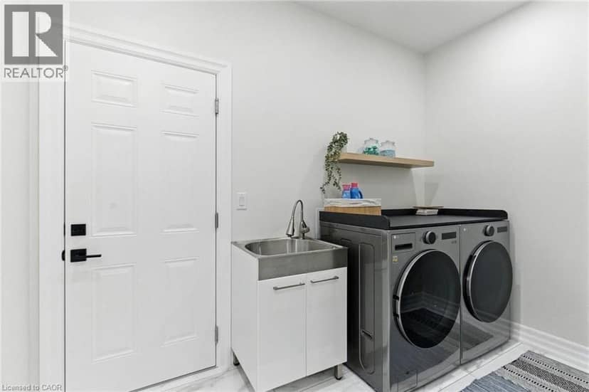 270 CHARLES Street — photo 26 of 40