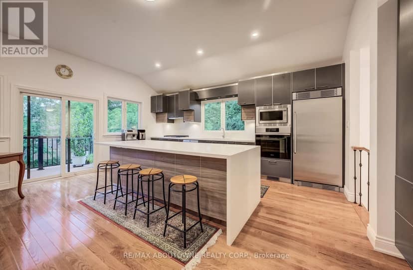 3091 Parkerhill Road — photo 14 of 40