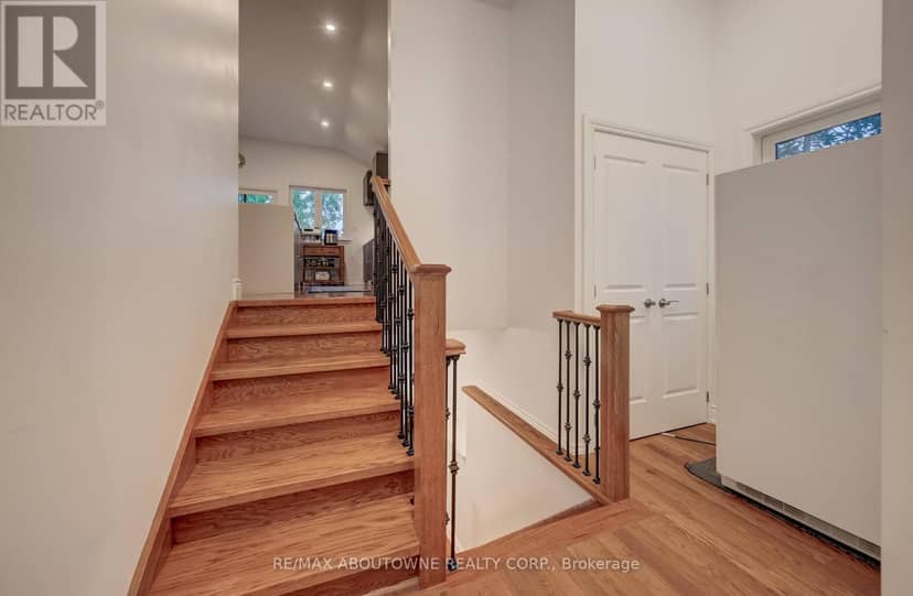 3091 Parkerhill Road — photo 21 of 40