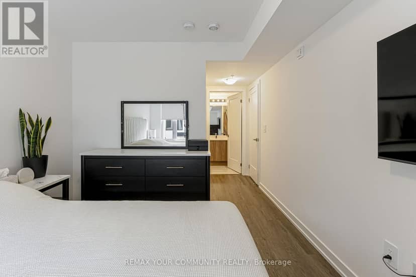 220 - 1650 Victoria Park Avenue — photo 28 of 40