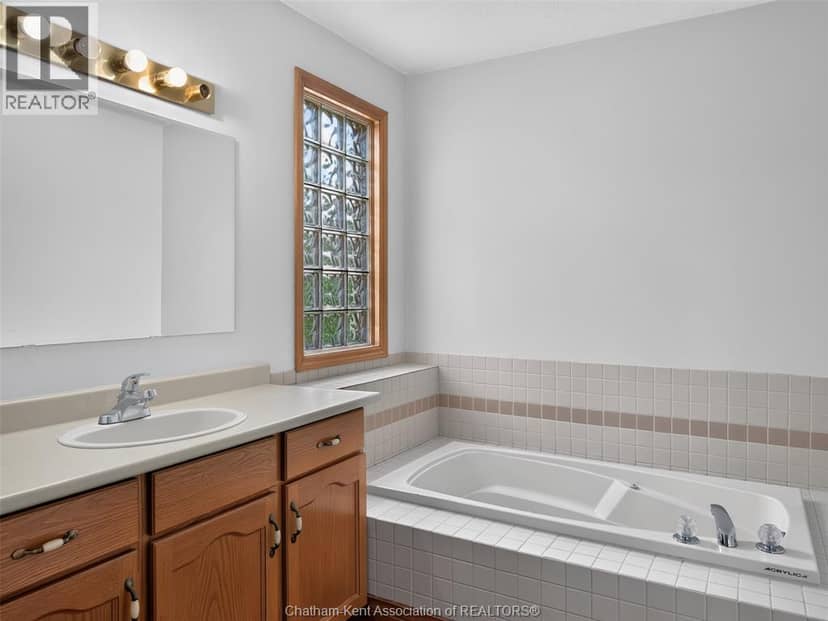 102 Northern Pine Place — photo 20 of 40