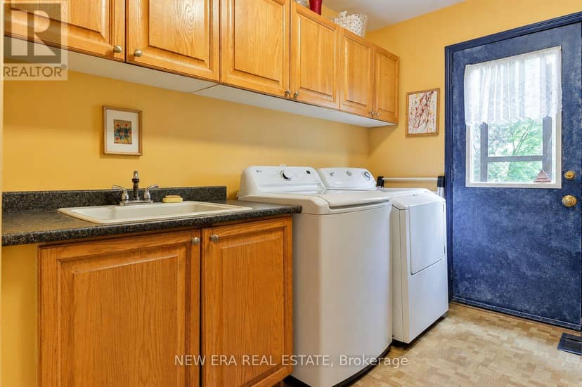 17 Bobmar Road — photo 16 of 40