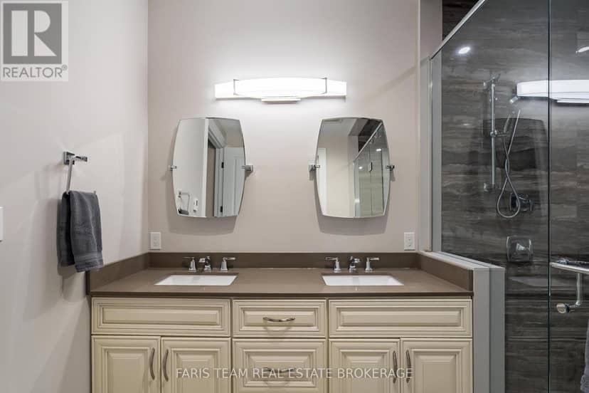 34 Oakwood Avenue — photo 22 of 39