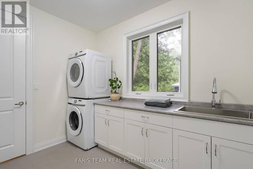 34 Oakwood Avenue — photo 28 of 39