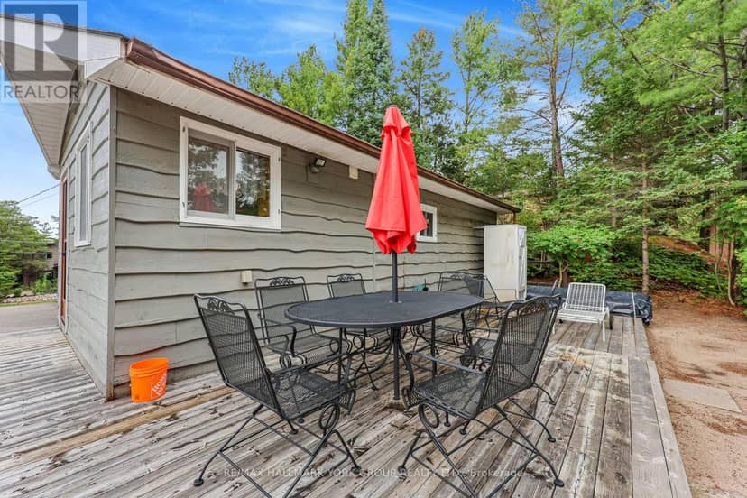 1085 River Road E — photo 35 of 40