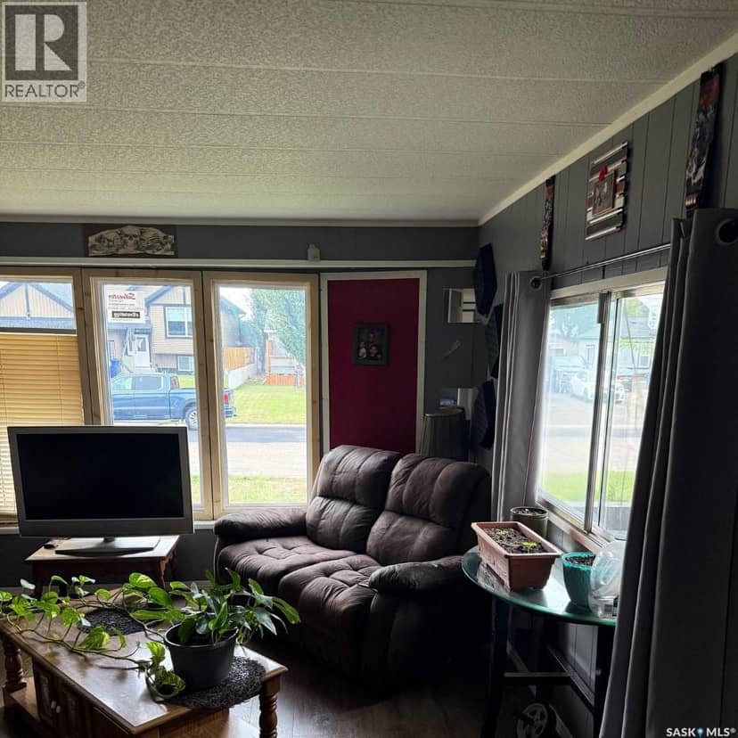 251 30th STREET W, Battleford, photo 7