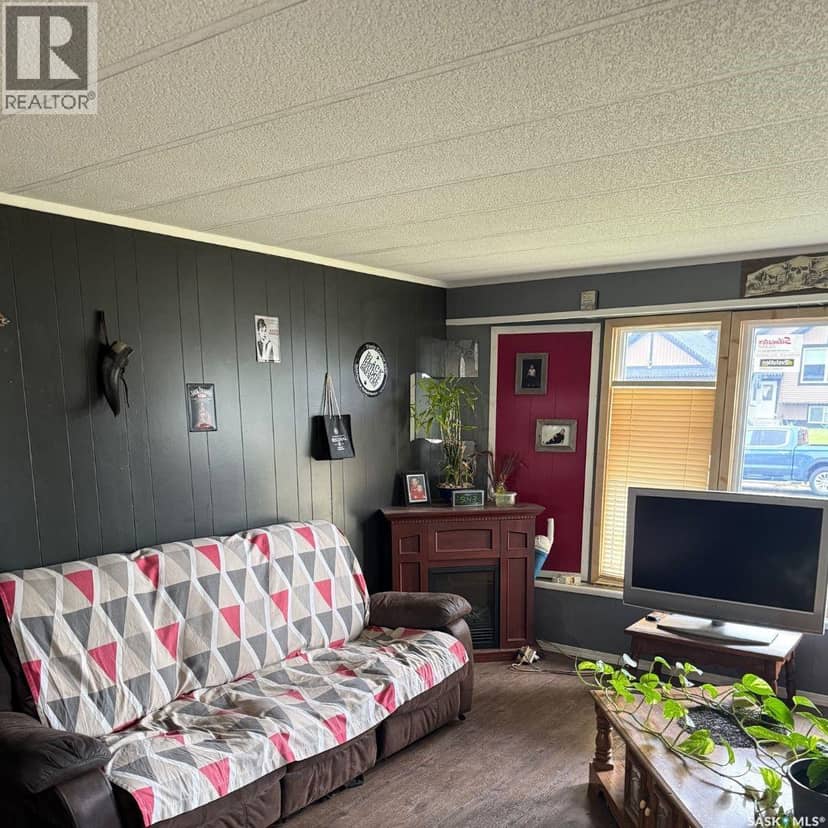 251 30th STREET W, Battleford, photo 8