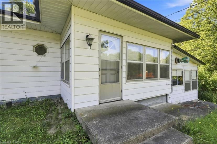 698 YORK Road, Dundas, photo 8